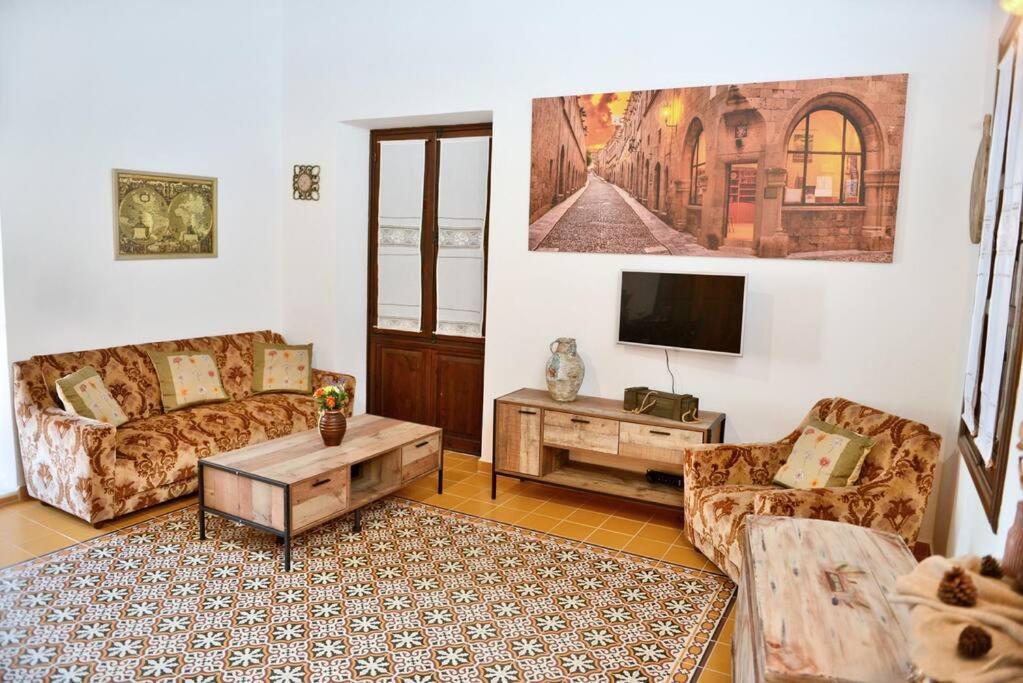 Meandros Suite In Old Town Rhodes City Exterior foto
